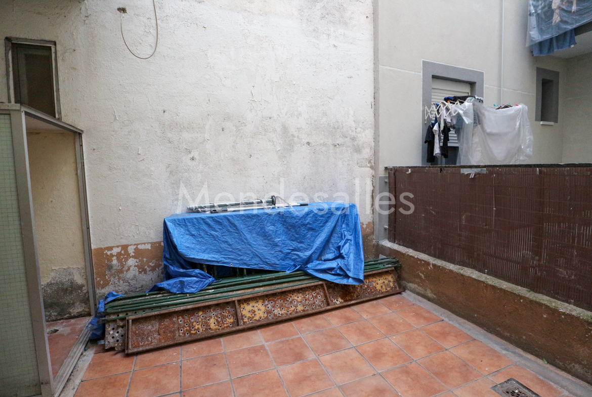 Bajo en Centro de Móstoles