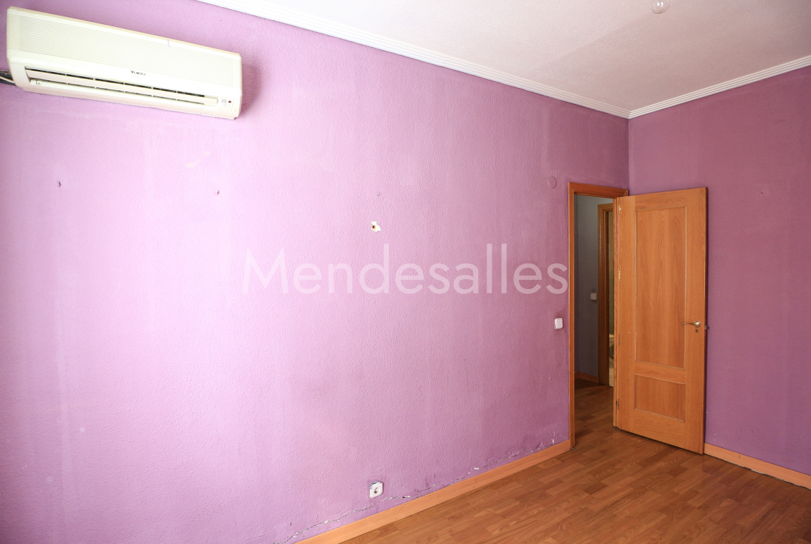 Bajo en Centro de Móstoles