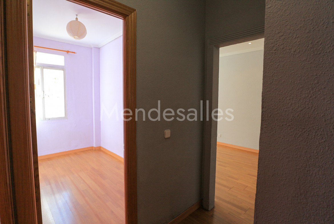 Bajo en Centro de Móstoles